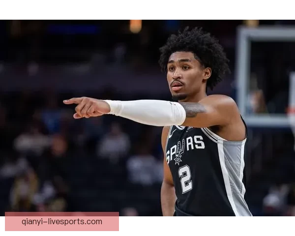 马刺力克快船福克斯砍22分哈珀瓦塞尔联手贡献两双